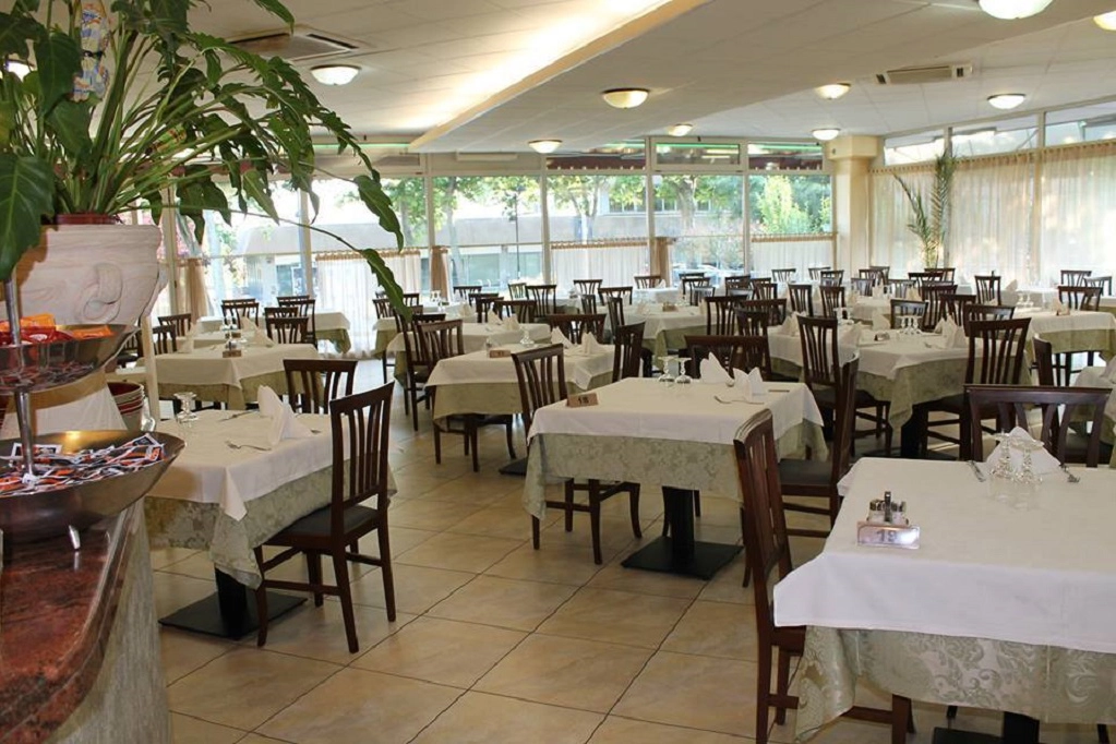  Alla Riviera