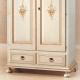Anteprima foto (3/5) armadio in legno 2 porte 2 cassetti laccato bianco filo ocra e decorato adatto ad arredi in stile