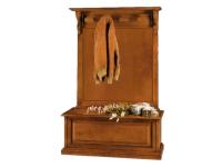 Foto cassapanca in legno con attaccapanni