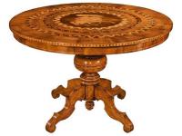 Foto tavolo in stile classico arte povera con piano intarsiato rotondo da diametro 120cm