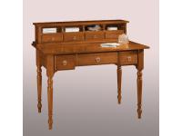 Foto scrittoi in legno con 7 cassetti gambe tornite per arredi classici arte povera