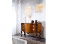 Foto comò intagliato in legno per arredi classici con 2 cassetti