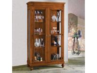 Foto vetrinetta classica in legno con 2 porte vetro e 3 ripiani in stile arte povera