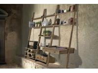 Foto scaffale da parete 4 ripiani ed 1 cassetto in pino vecchio per arredi abitazioni alberghi hotel