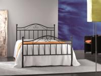 Foto letto a una piazza e mezza in ferro battuto.