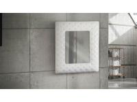 Foto specchiera rettangolare decorata effetto matelasè per arredi classici