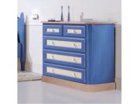 Foto comò in legno con 5 cassetti per arredamenti in stile country rustico