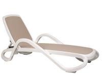 Foto lettini prendisole per arredo piscine terrazze giardini in polipropilene e batyline