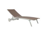 Foto lettino con ruote in alluminio per mare piscine terrazze con 5 posizioni