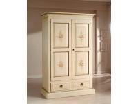 Foto armadio in legno 2 porte 2 cassetti decorato