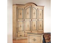 Foto armadio per camere da letto in stile classico decorato 4 porte 4 cassetti laccato avorio profilo azzurro