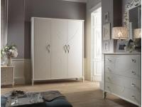 Foto armadio in legno 3 ante con intaglio, bicolore