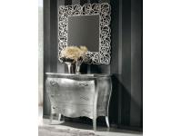 Foto comò in legno sagomato 3 cassetti foglia argento