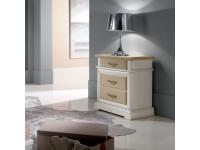 Foto comodino in legno 3 cassetti per arredamenti in stile classico contemporaneo