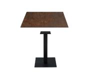 Foto tavolo cremona piano hpl colore bronzo corten e base ghisa colore antracite stile industrial moderno uso esterno interno bar pub