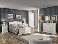 Foto composizione camera matrimoniale in legno bianca