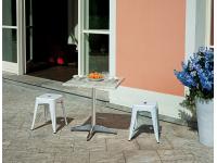 Foto set benevento arredamento bar ristorante esterno giardino sgabelli in lamiera galvanizzata + tavoli in alluminio base centrale