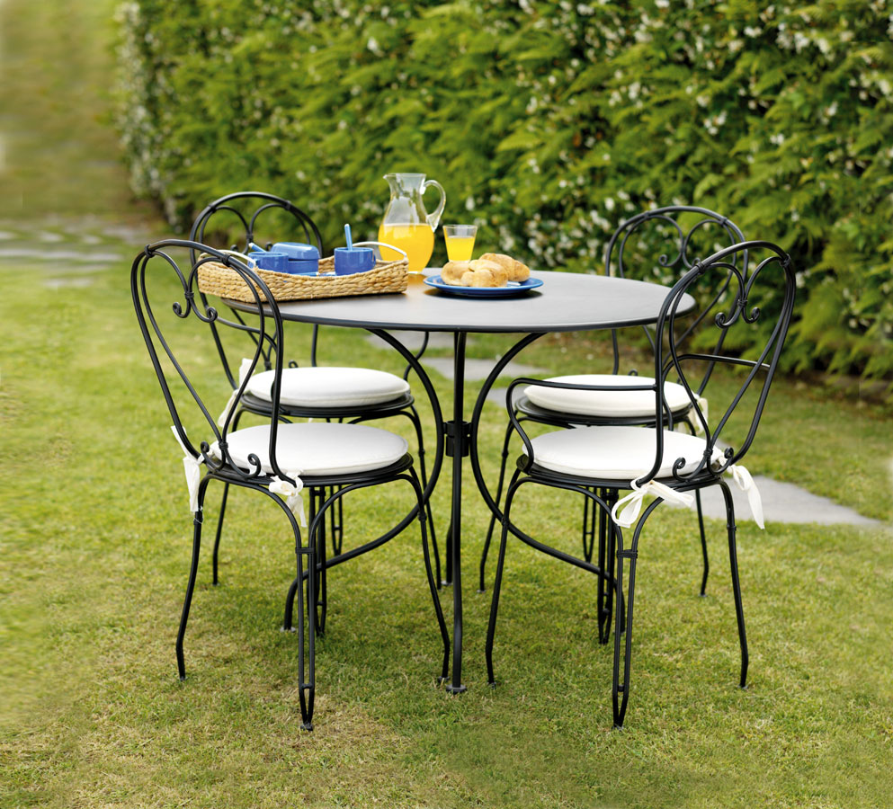 Set 2 sedie da giardino in ferro nero impilabili arredo esterno stile classico 